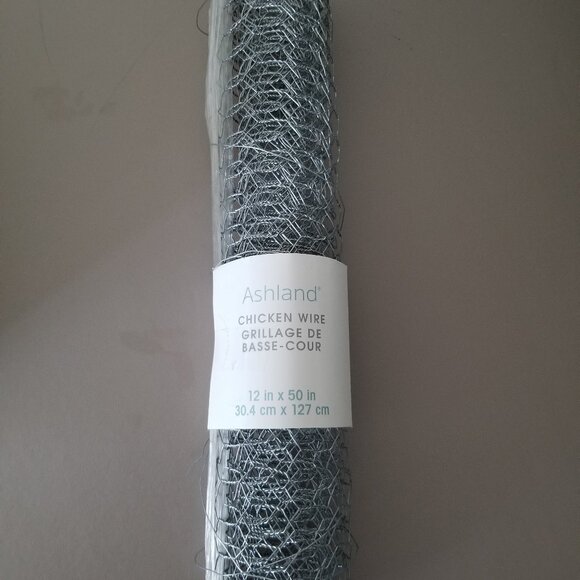Chicken Crafting Wire for Floral arrangements - Picture 1 of 2